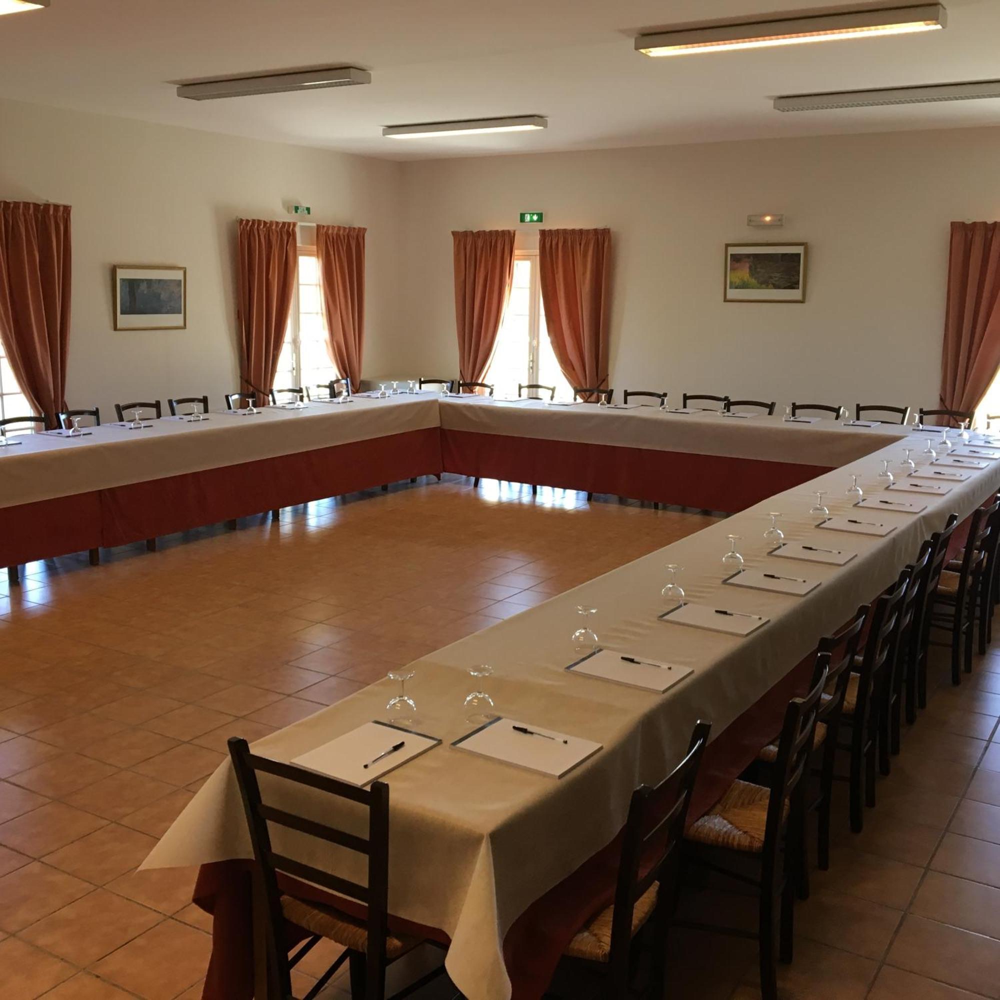 Chaufour-lès-Bonnières Logis Hotel Les Nympheas מראה חיצוני תמונה