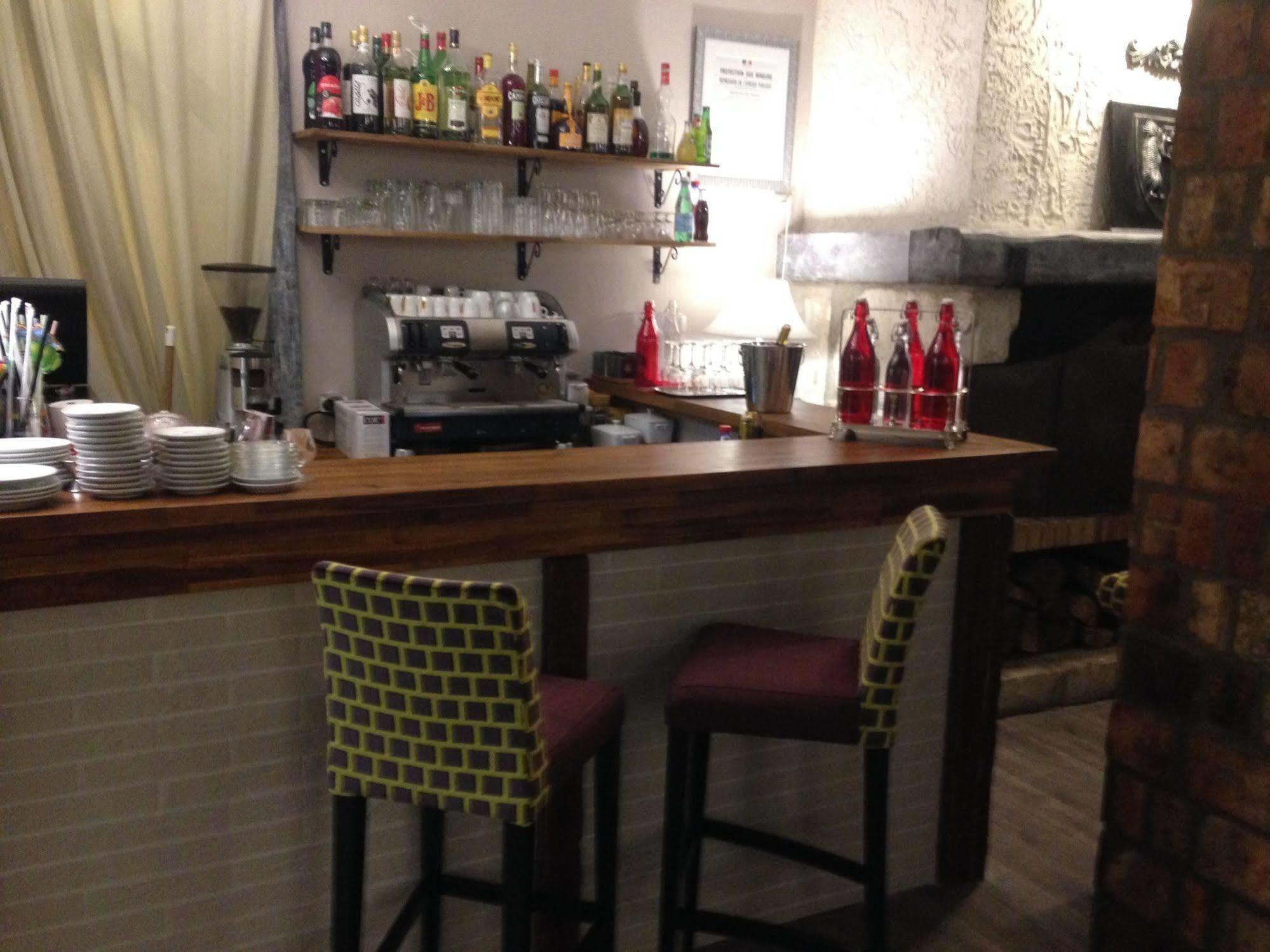 Chaufour-lès-Bonnières Logis Hotel Les Nympheas מראה חיצוני תמונה