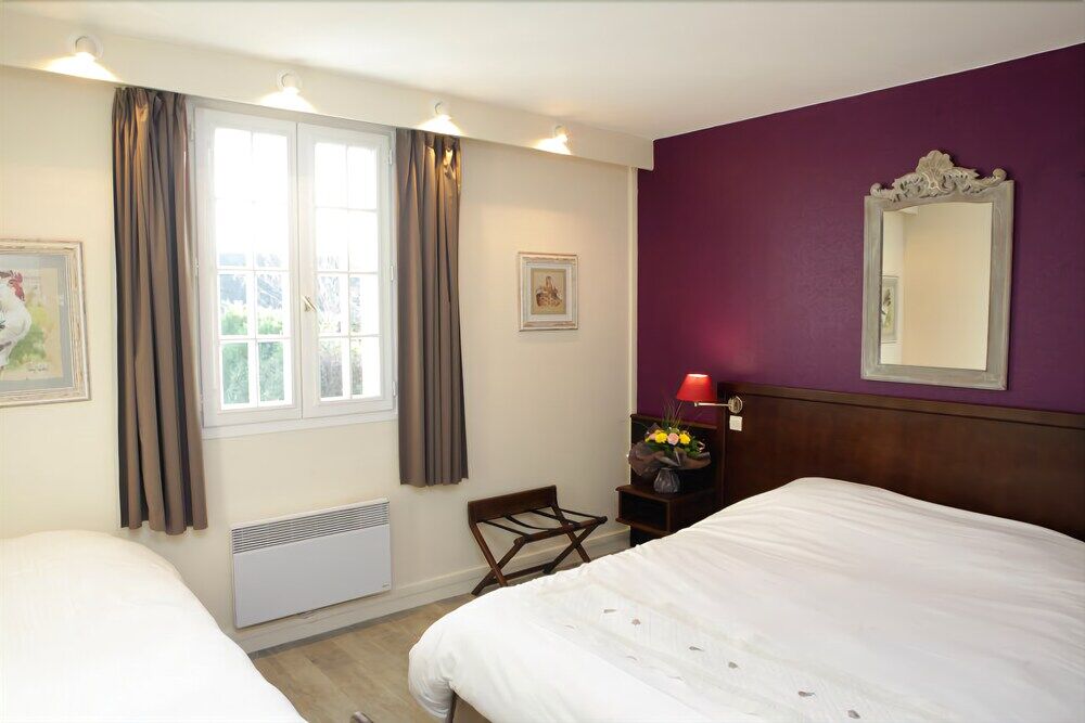 Chaufour-lès-Bonnières Logis Hotel Les Nympheas מראה חיצוני תמונה